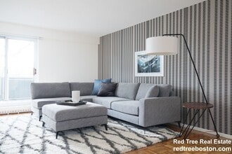 Building Photo - 175 Freeman St