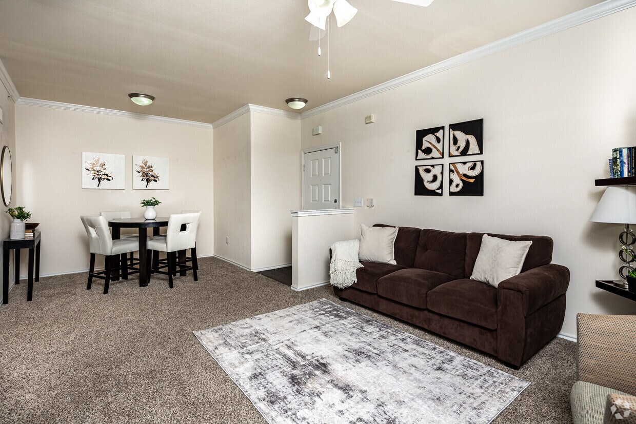 Kensington Park Apartments at 3150 Garrison Rd Corinth, TX