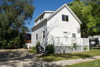 Building Photo - 654 E Isabella Ave
