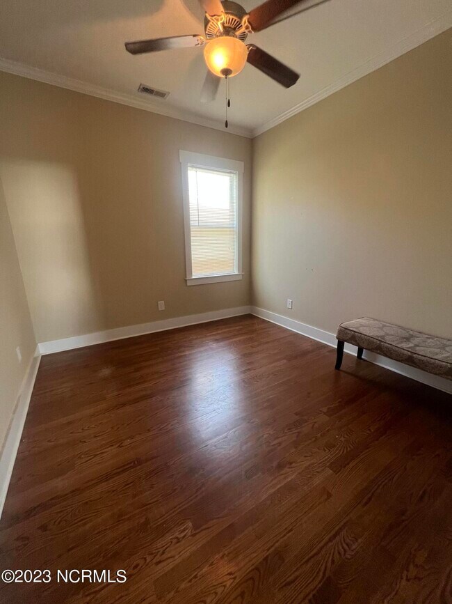 Foto del edificio - 215 N 7th St