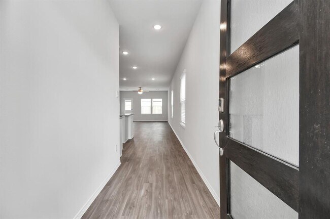 Building Photo - 23250 Spring Genesis Ln