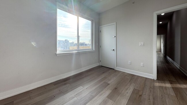 Photo - 2526 N 9th St Apartment