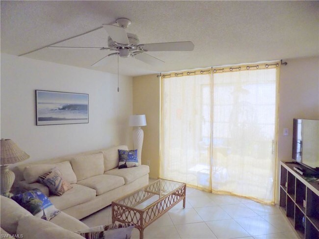 Foto del edificio - 5959 Winkler Rd