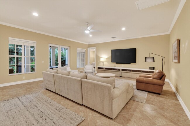 Foto del edificio - 353 Chambord Terrace