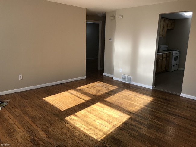 Building Photo - 2 br, 1 bath  - 185 Quinnipiac Ave Apt 2R