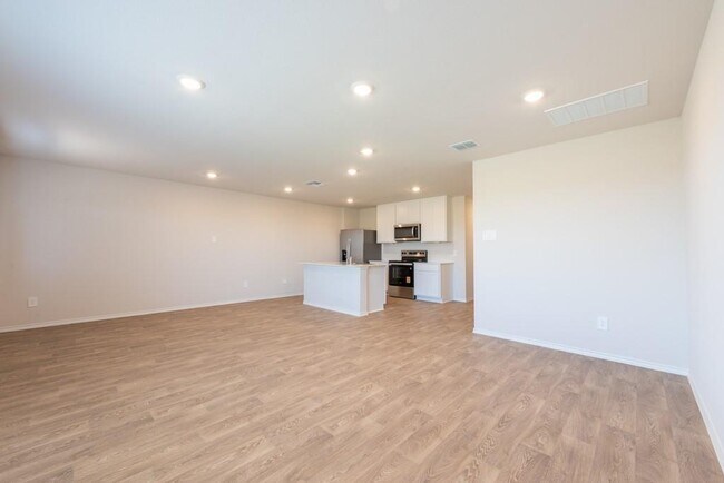 Foto del edificio - 2115 Windflower Ln