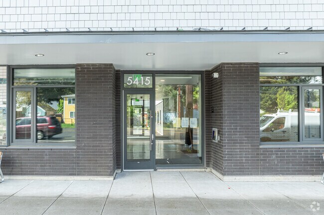 Entrada - Powellhurst Place