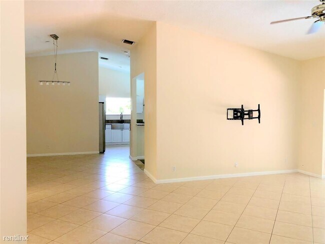 Foto del edificio - 4 br, 3 bath House - 71 Laredo Ln