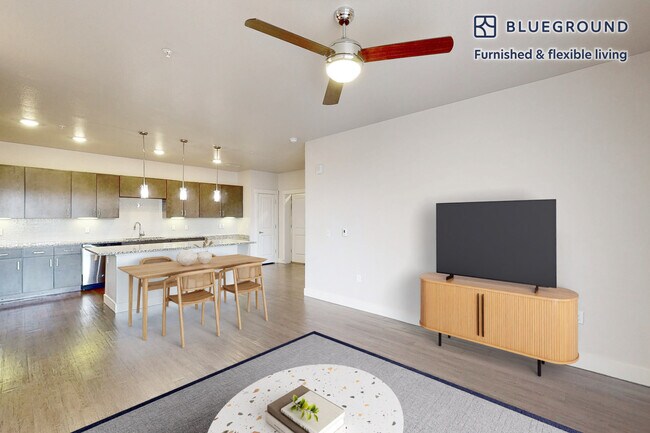 Foto del edificio - 13195 W Progress Cir