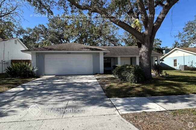 Building Photo - 203 Arbor Dr E