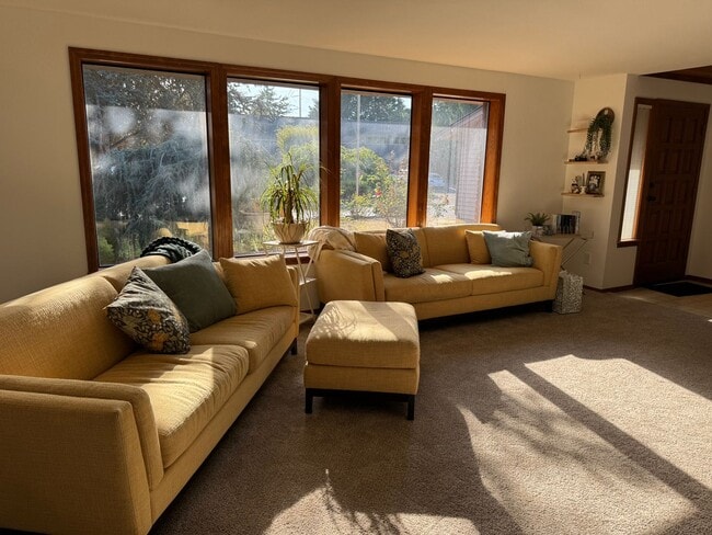 Foto del edificio - 3 Bed, 2.5 Bath Country Club