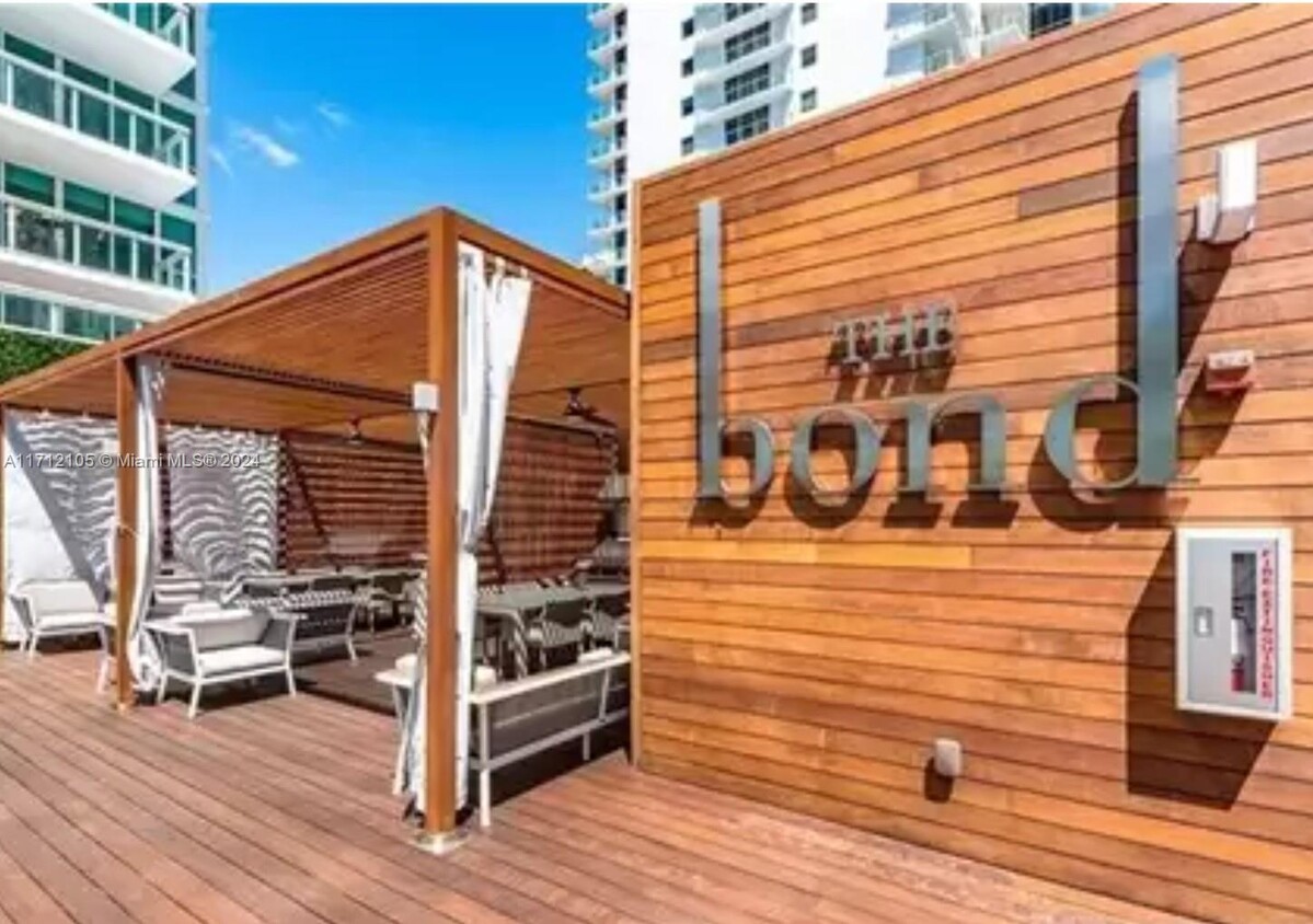 Foto principal - 1080 Brickell Ave