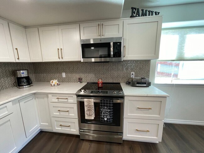 Foto del edificio - Basement Apartment in Monument