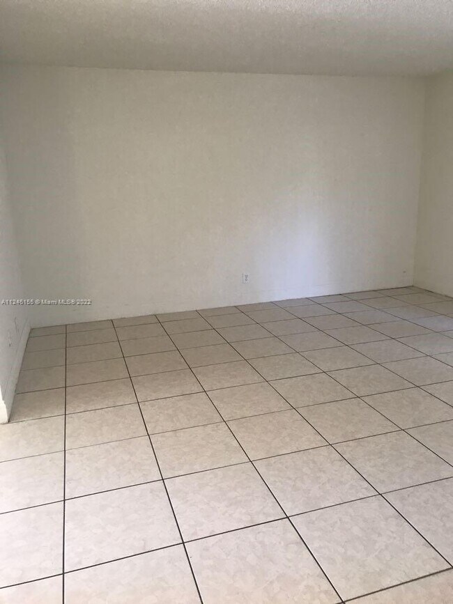 Foto del edificio - 3751 NW 115th Way