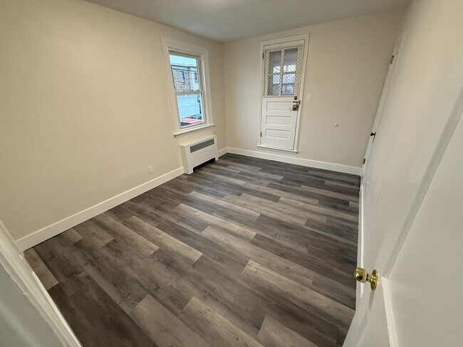 Foto del edificio - 6400 Marsden St