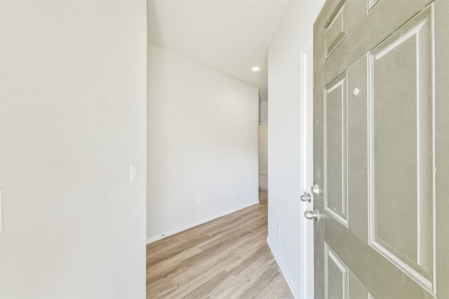 Building Photo - 2135 Twisted Cedar Ct