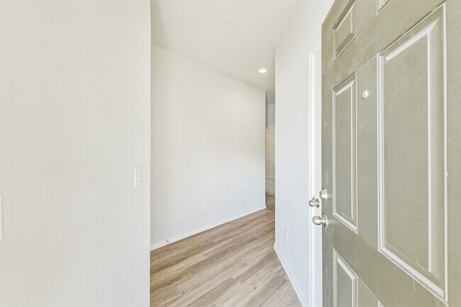 Foto del edificio - 2135 Twisted Cedar Ct