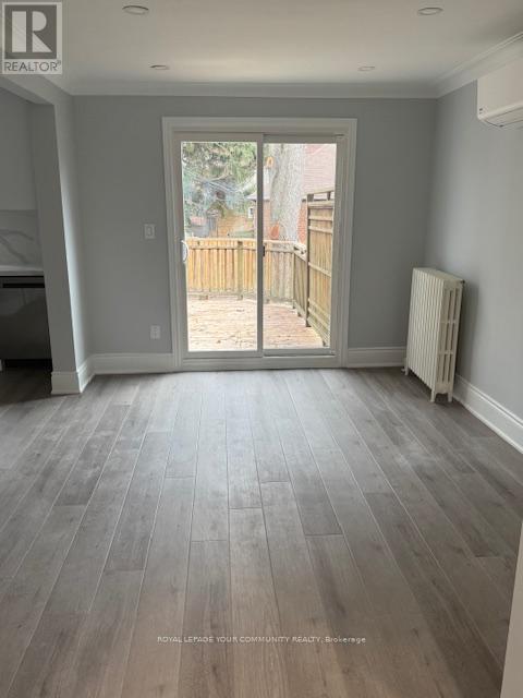 Building Photo - 2091 Avenue Rd