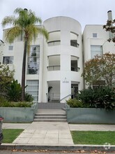 Building Photo - 4326 Babcock Ave