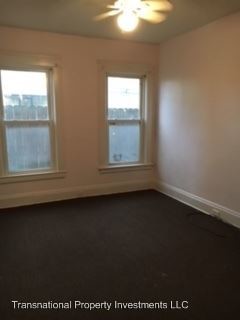 Foto del edificio - 15634 Kipling Ave