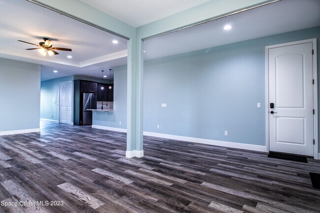 Foto del edificio - 2106 Madden Ave