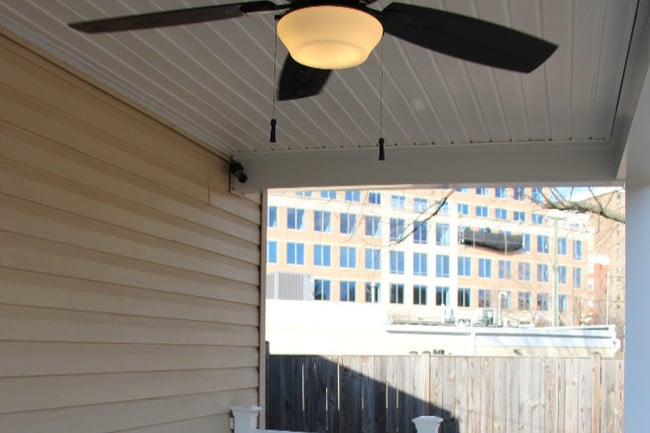 Building Photo - 702 N Piedmont St