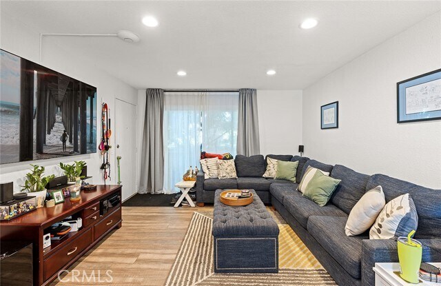 Foto del edificio - 23250 Orange Ave