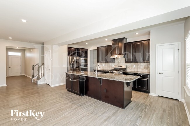 Building Photo - 1207 Harkey Creek Dr