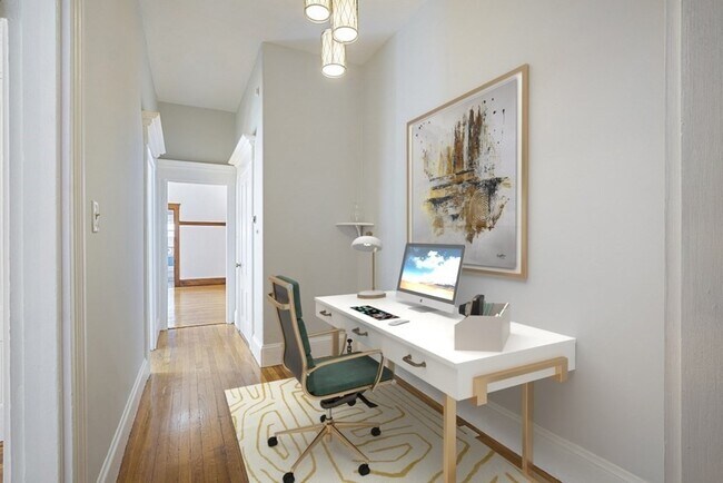 Foto del edificio - 874 E 4th St