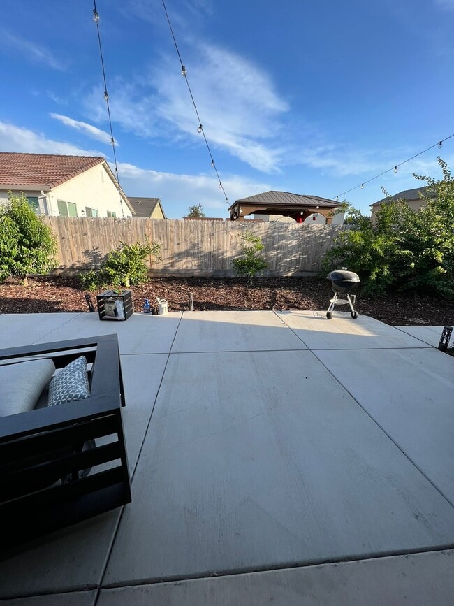 Photo - 2474 Bastidas Dr House