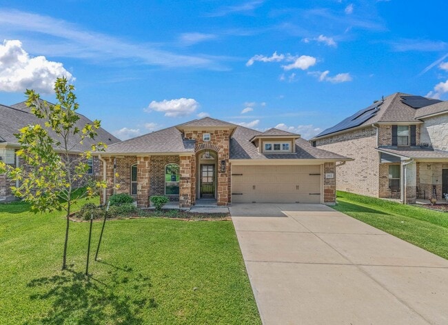 Building Photo - Available for June Move in! Charming 3/2 in Castlegate 2!