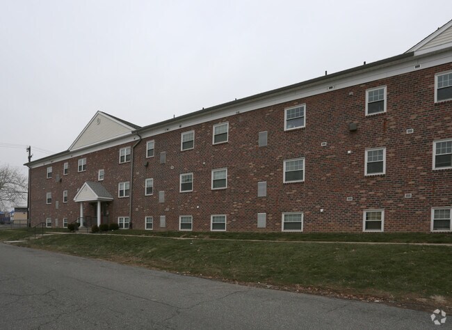 Building Photo - Northeast II – Ditman