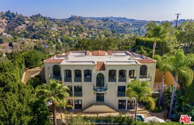 Building Photo - 3110 Benedict Canyon Drive