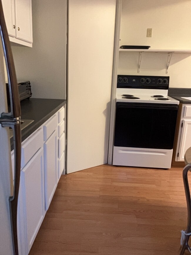 Foto del edificio - 147 N State St