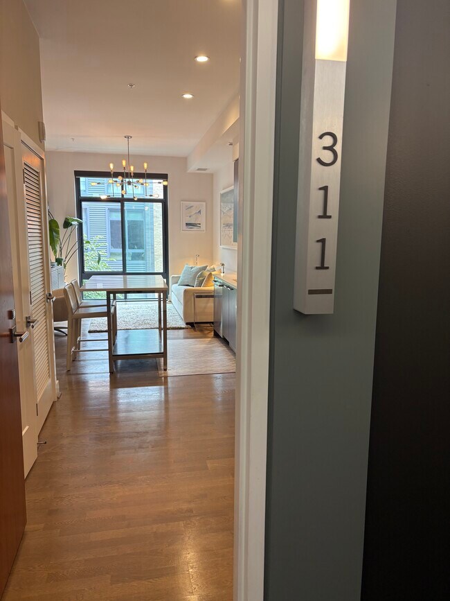 Foto del edificio - 525 Water St SW