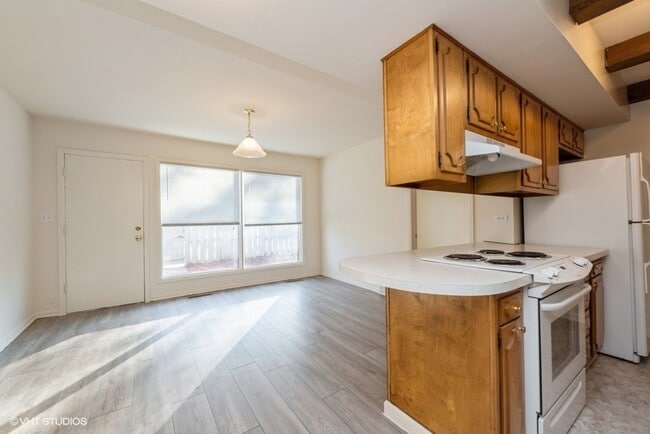 Foto del edificio - 776 Concord Ln