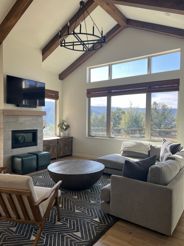 Foto del edificio - 408 Pinyon Mesa Dr