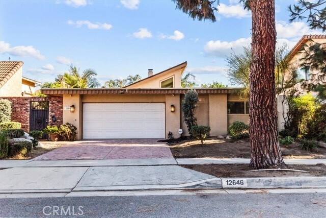 Primary Photo - 12646 Beach St
