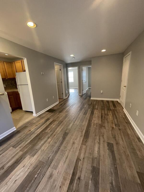 Building Photo - 5336 Nelson Ave