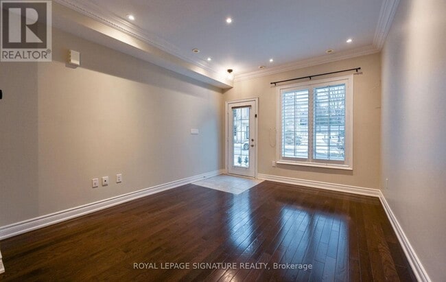 Building Photo - 37 Hargrave Ln