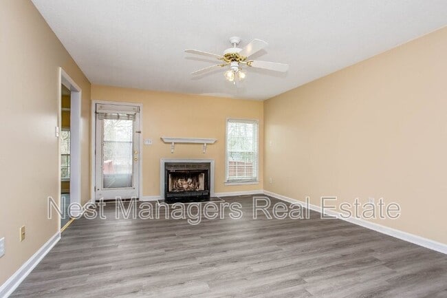 Building Photo - 3813 Constance Rd