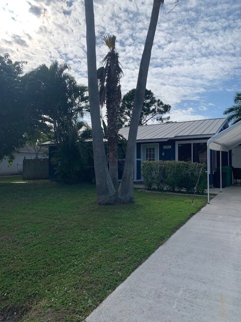 Foto del edificio - 1256 SW Byron St