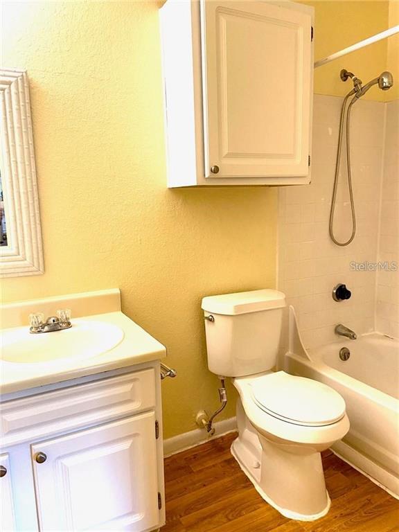 Building Photo - 5500 Devonbriar Way