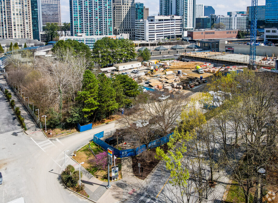 Construction - Tower Place Apartments