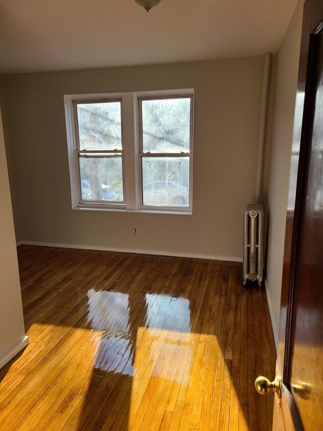 Building Photo - 5 Farrington Ave #2B Boston MA 02134