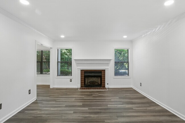 Sala de estar principal - 1612 Huntingdon Chase