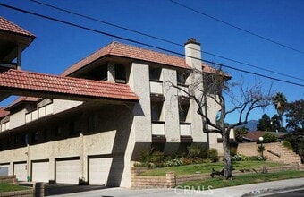 Building Photo - 9027 Emperor Ave