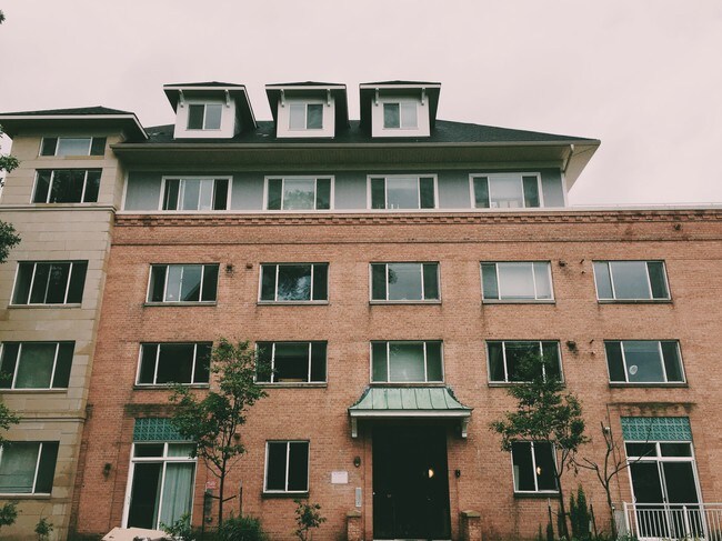 Foto del edificio - The Lake House