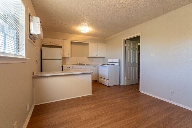 Foto del edificio - College Park Apartments