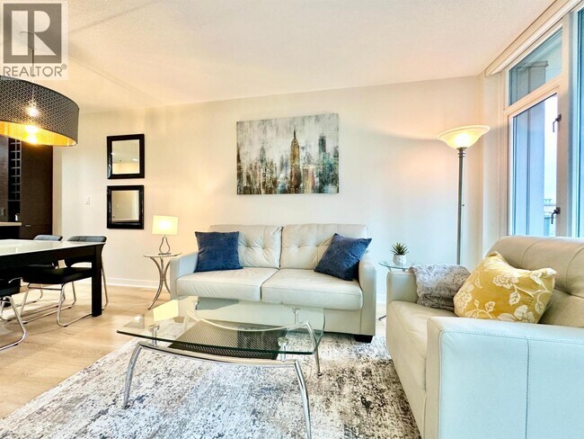 Photo du bâtiment - 833 Homer St